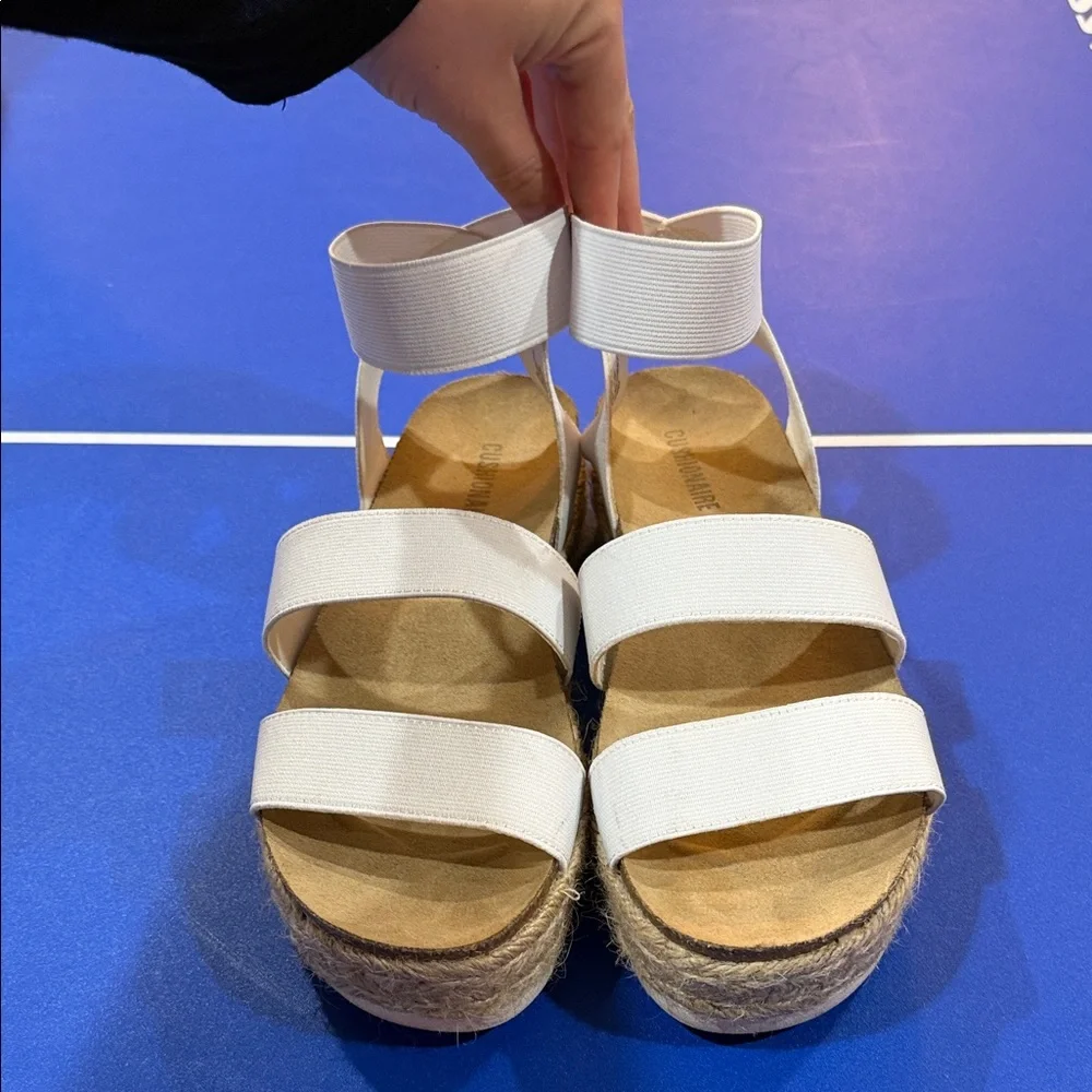 CUSHIONAIRE Mandy Strappy Espadrille Platform Sandals